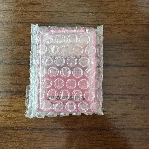 Two Pretty Cream and Satin Blush Duo in Tanned & Tipsy (cool mauve rose) - Picture 5 of 6